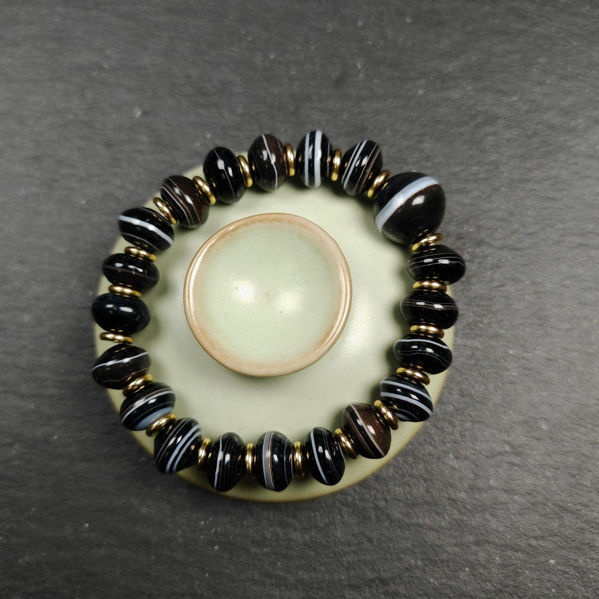 Tibetan Dzi Wrist Mala Medicine Buddha Bracelet - Decades Old - Tibetan Buddhist mala beads, view 5