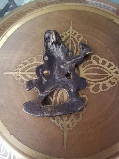Buddhist Protective Pendant,Wrathful Vajrapani Amulet Badge,Made of Thokcha,100  - Tibetan Buddhist amulet, close-up detail