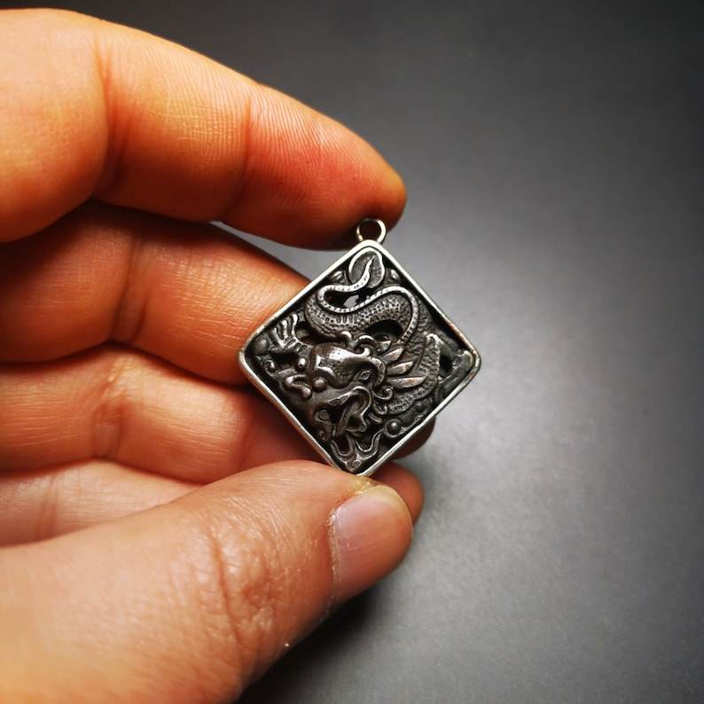 Amulet,Dragon -the Four Dignities - Tibetan Buddhist amulet, view 9