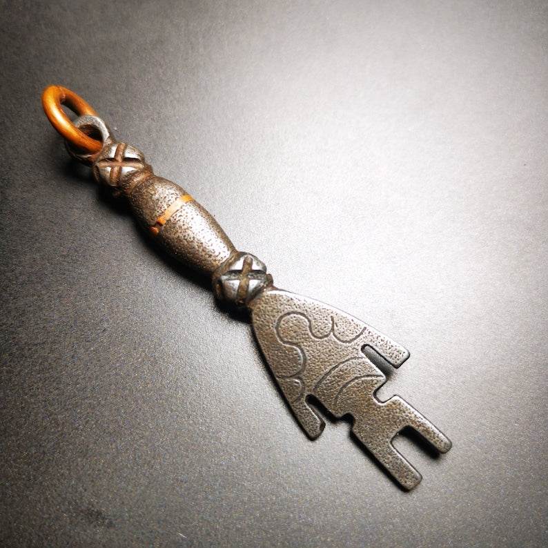 Buddhism Amulet, The Key of Heart Pendant, Made of Cold Iron - Tibetan Buddhist amulet, view 4