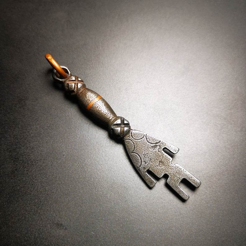Buddhism Amulet, The Key of Heart Pendant, Made of Cold Iron - Tibetan Buddhist amulet, close-up detail