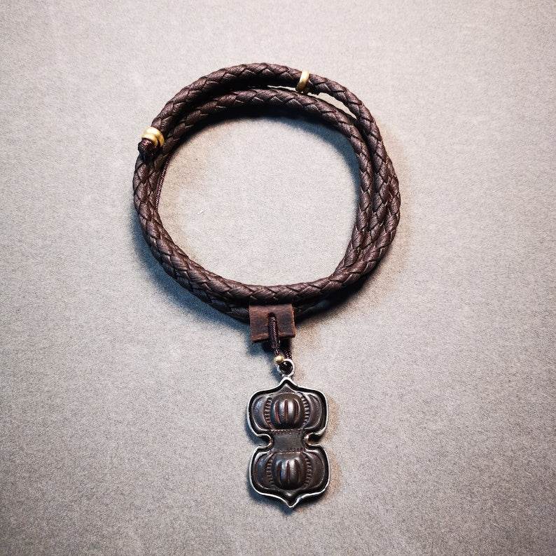 Pendant,Vajra Dorje Amulet Vajrayana - Tibetan Buddhist amulet, view 4