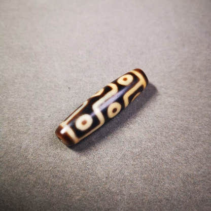 9 Eyes Dzi Bead - Tibetan dzi bead, view 4