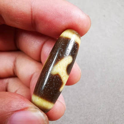 Green Tara Dzi Bead - Tibetan dzi bead, size reference