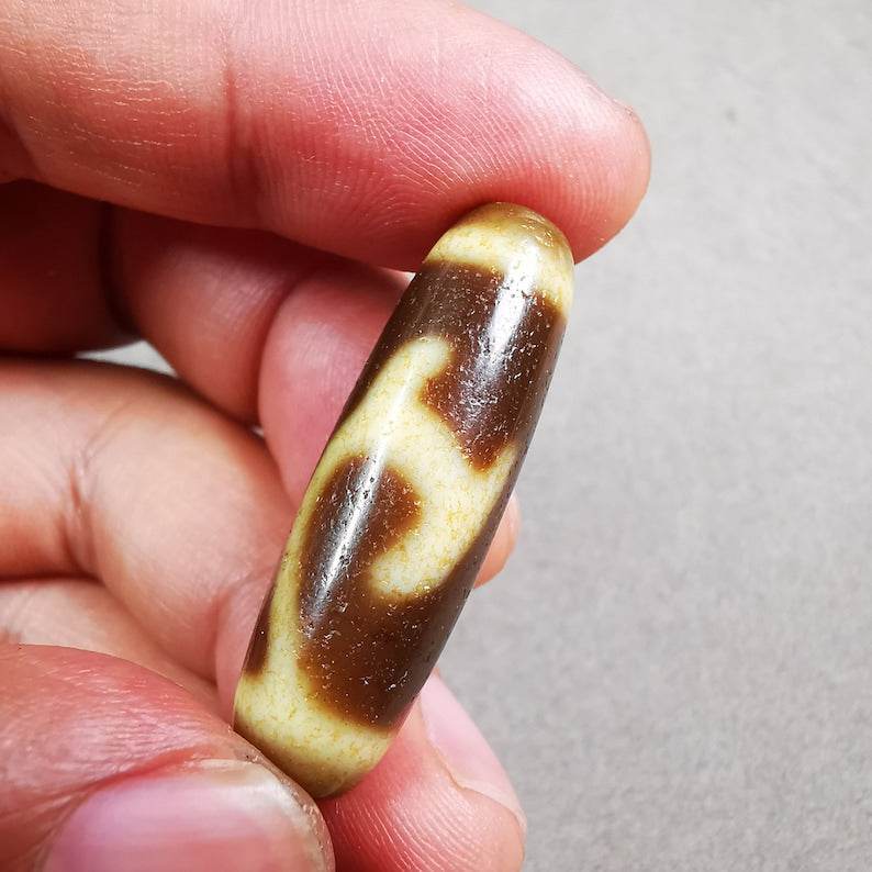 Green Tara Dzi Bead - Tibetan dzi bead, view 9