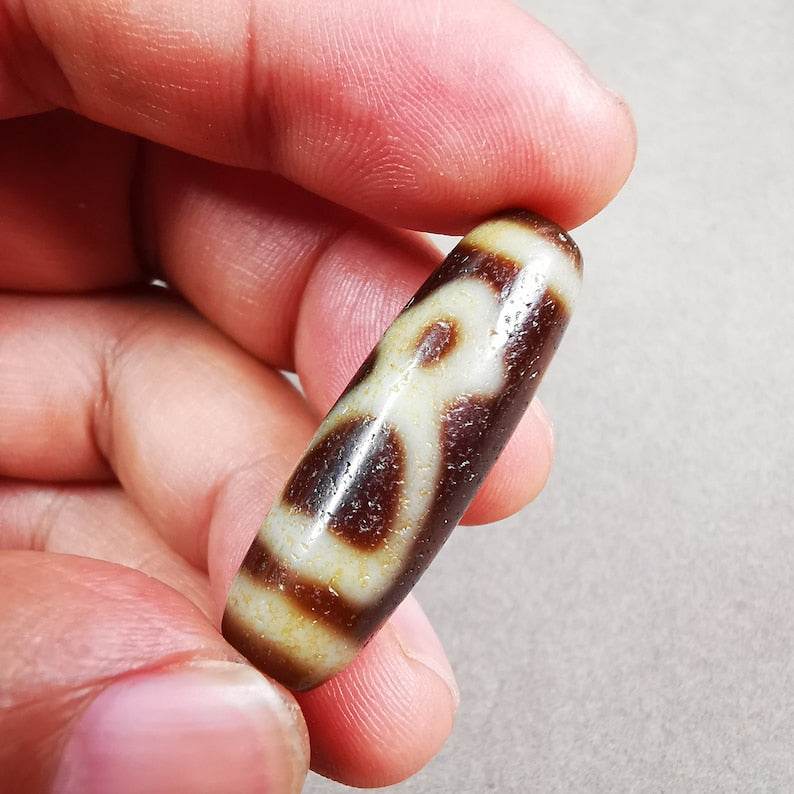 Kubera Dzi Bead - Tibetan dzi bead, view 9