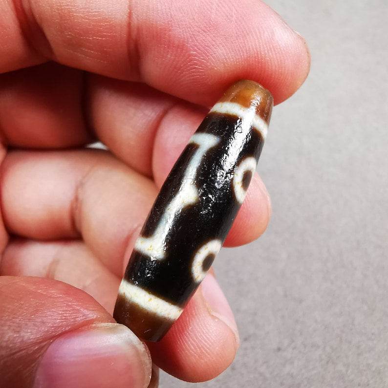 3 Eyed Dzi Bead - Tibetan dzi bead, size reference