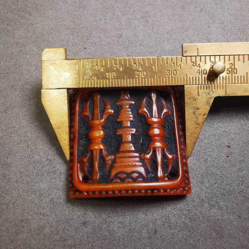Yak Bone Carved Vajra Stupa Amulet Badge, Tibetan Buddhist Pagoda Pendant - Tibetan Buddhist amulet, view 9