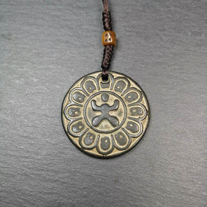 Chenrezig / Padmapani Amulet,Om Mani Padme Hum Badge Pendant - Tibetan Buddhist amulet, detailed view