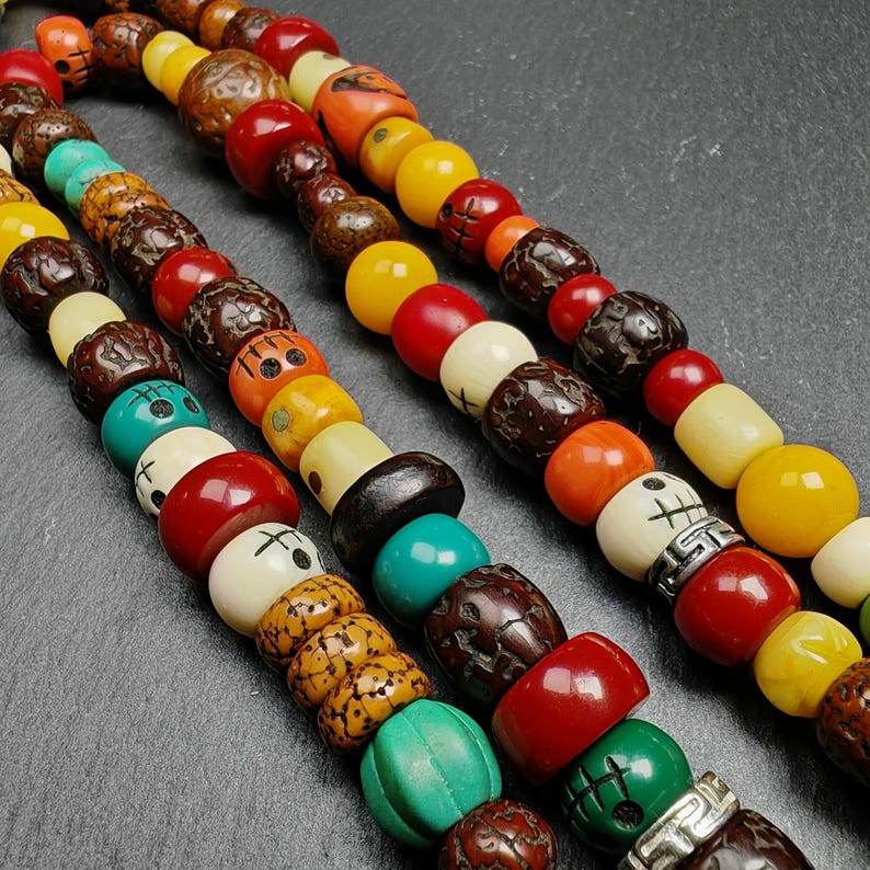 Mala Necklace - Prayer Beads,38cm Length - Tibetan Buddhist mala beads, close-up detail