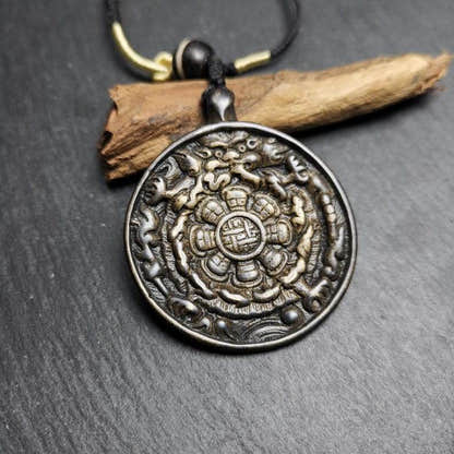 Calendar Amulet Sipaho Badge - Melong Mirror,43mm - Tibetan Buddhist amulet, detailed view