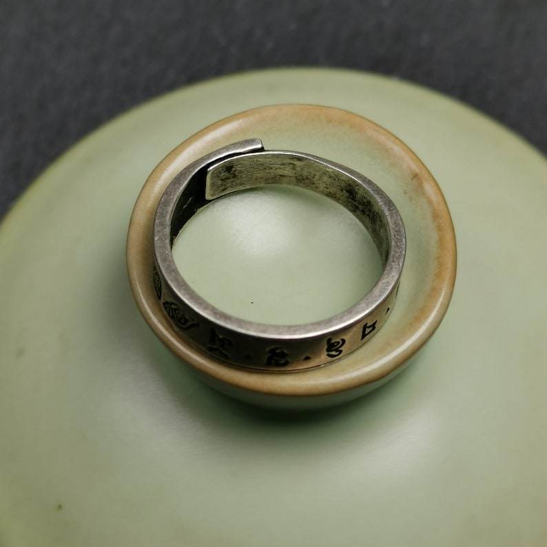 Silver Ring - Tibetan Buddhist art, view 8