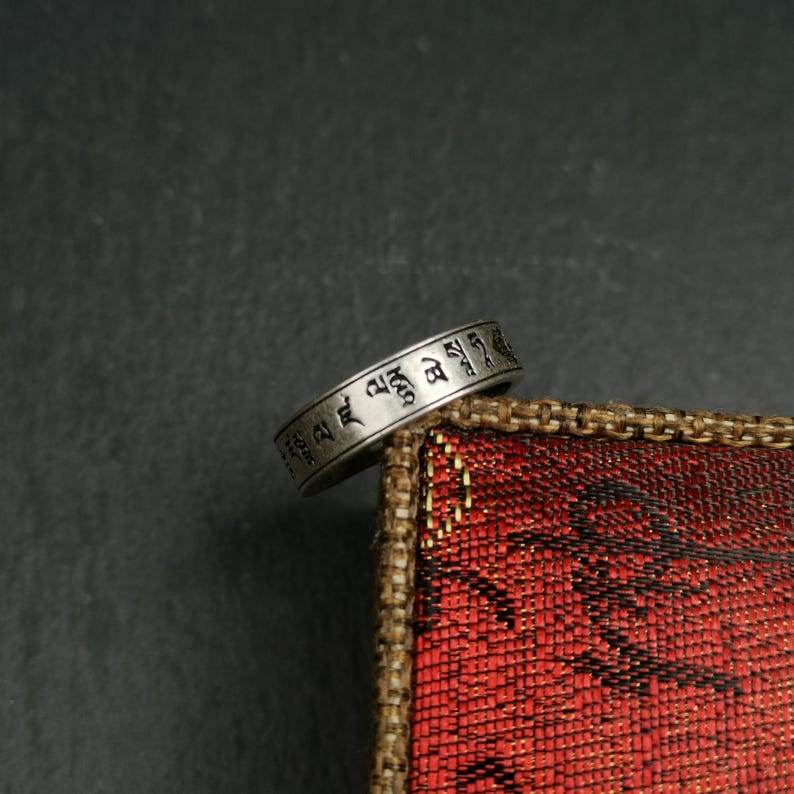 Silver Ring - Tibetan Buddhist art, view 5