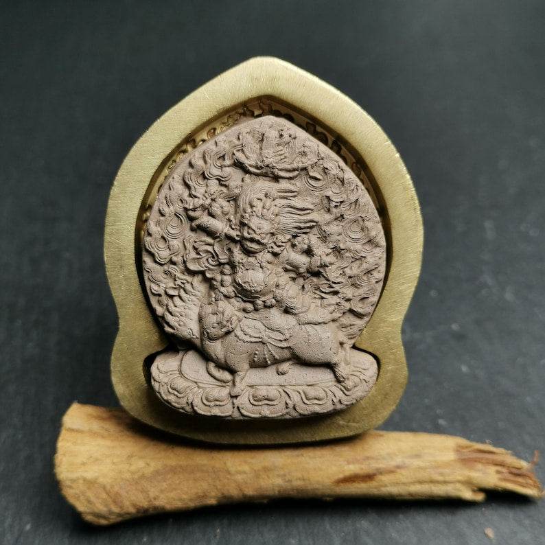 Tsa Tsa Mold,Wrathful Guru Rinpoche,5cm Height - Tibetan tsa tsa mold, detailed view