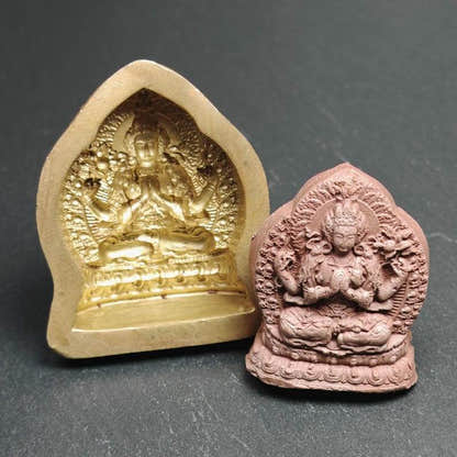 Chenrezig Tsa Tsa Mold,4.5cm Height - Tibetan tsa tsa mold, front view