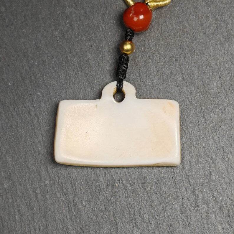 Amulet Badge with Tibetan Letters Karmapa - Tibetan Buddhist amulet, view 4