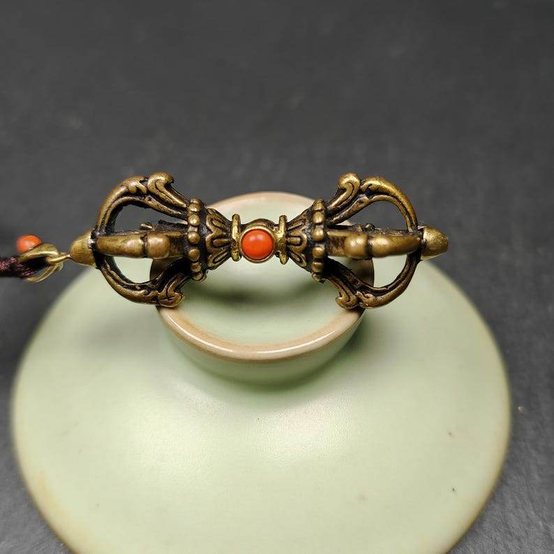 Vajra Dorje Amulet - 2.0 Inches - Tibetan Buddhist amulet, view 7