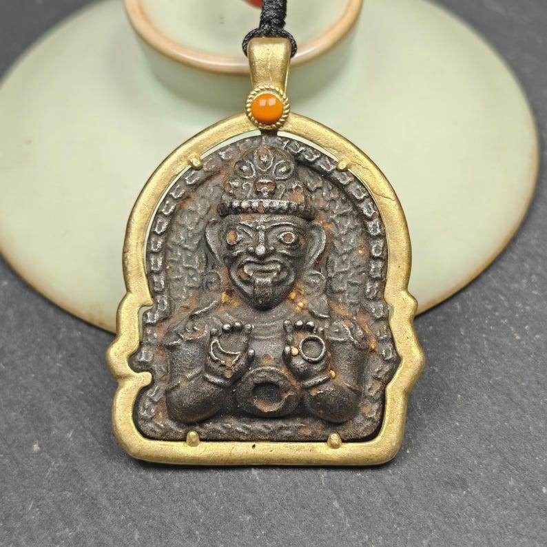 Drashi Lhamo Amulet, 52 - Tibetan Buddhist amulet, view 5