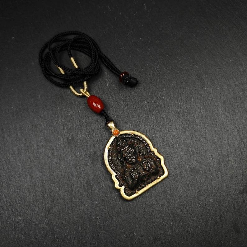 Drashi Lhamo Amulet, 52 - Tibetan Buddhist amulet, detailed view