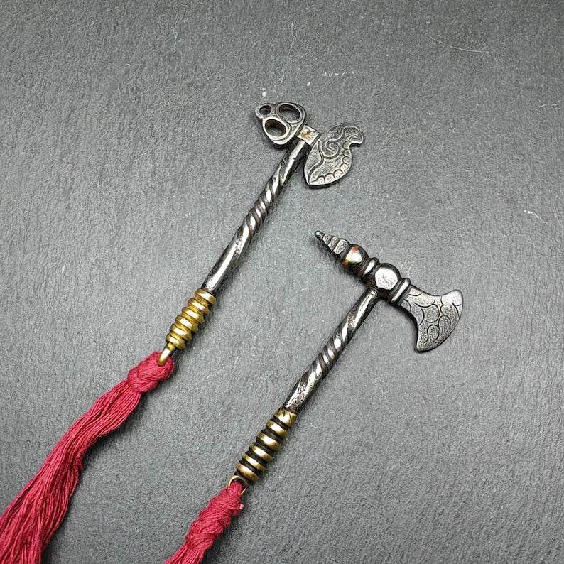 Tibetan Kartika and Ax of the Dakinis - Tibetan Buddhist art, detailed view