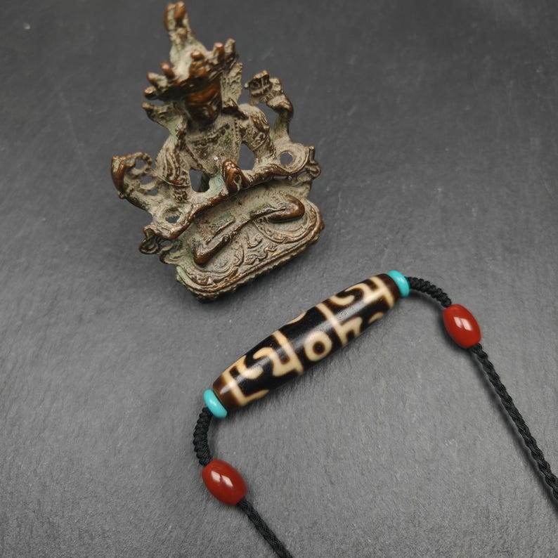 Tibetan Dzi Neckalce,Guru Rinpoche Three Realms Dzi Bead,53 - Tibetan dzi bead, view 4