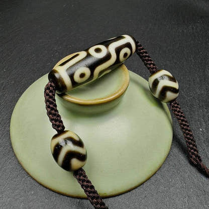 Tibetan Dzi Necklace,9 Eyes Dzi + 2 Wave Darlo Dzi Beads Amulet - Tibetan Buddhist bead necklace, view 5