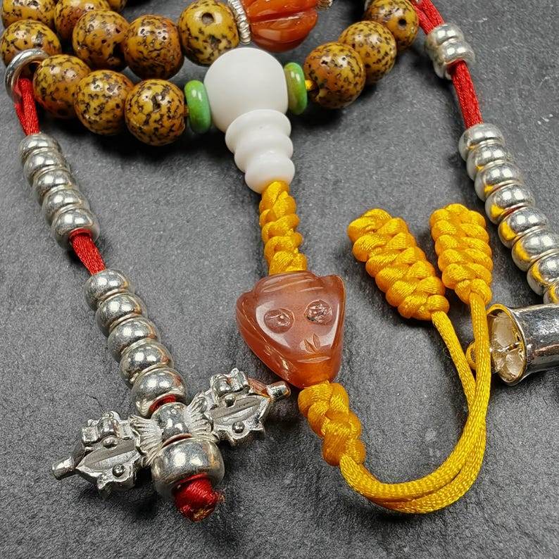 Gandhanra Authentic Tibetan Handhold Wrist Mala - 7.7mm Old Lotus Seed Beads Bra - Tibetan Buddhist mala beads, close-up detail