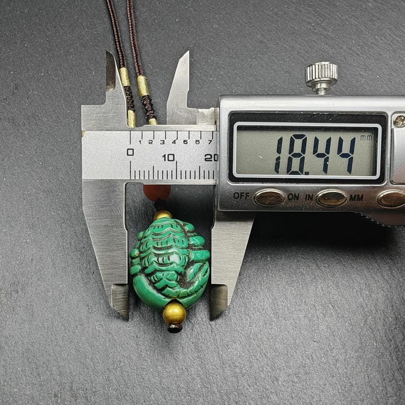 Old Turquoise Tibetan Scorpion Amulet,21 - Tibetan Buddhist amulet, view 9