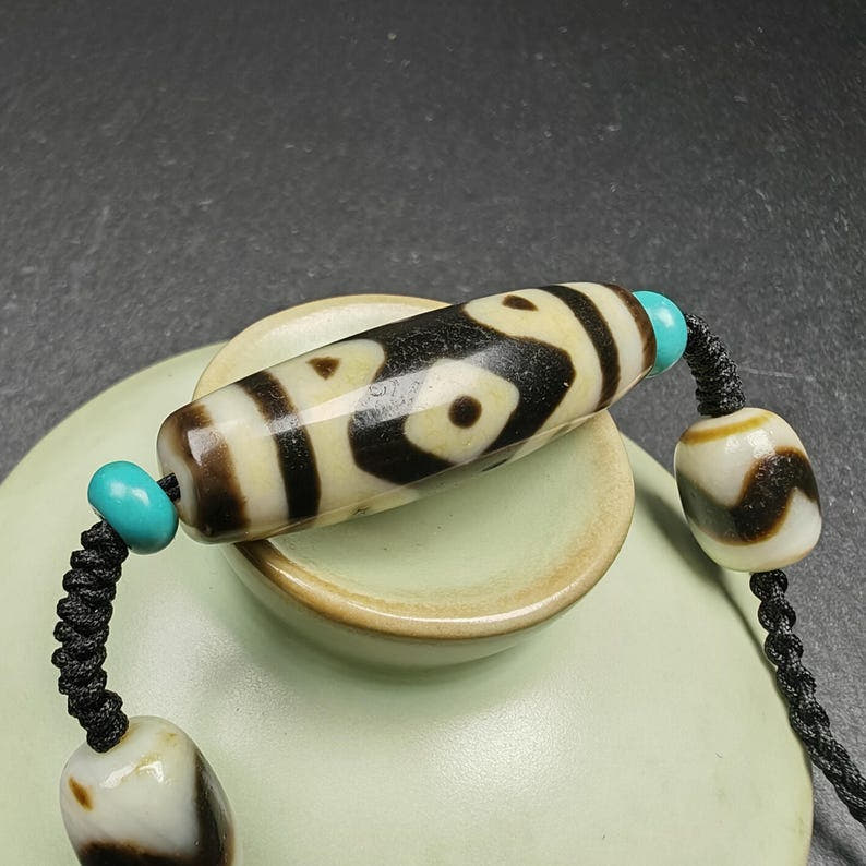 Vajra 3 Eyes Dzi Bead Necklace 36*12mm - Tibetan Buddhist bead necklace, view 4