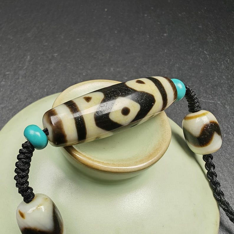 Vajra 3 Eyes Dzi Bead Necklace 36*12mm - Tibetan Buddhist bead necklace, view 4
