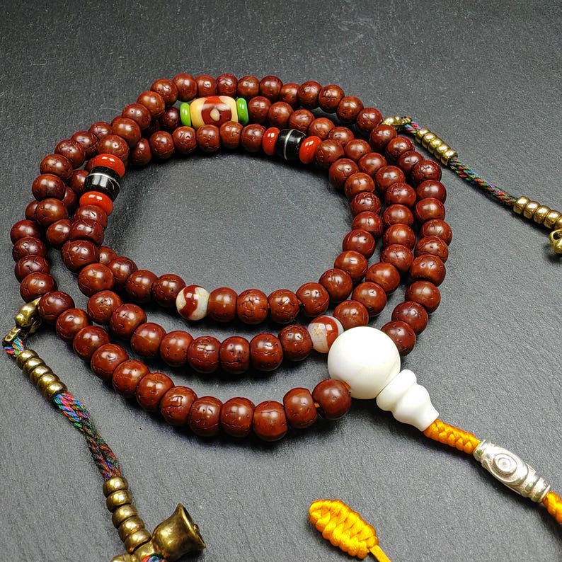 Tibetan 8mm 108 Rudraksha Mala Necklace - Tibetan Buddhist mala beads, close-up detail