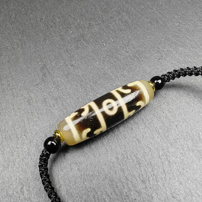 Tibetan Guru Rinpoche Three Realms Dzi Bead Amulet,38 - Tibetan dzi bead, view 4