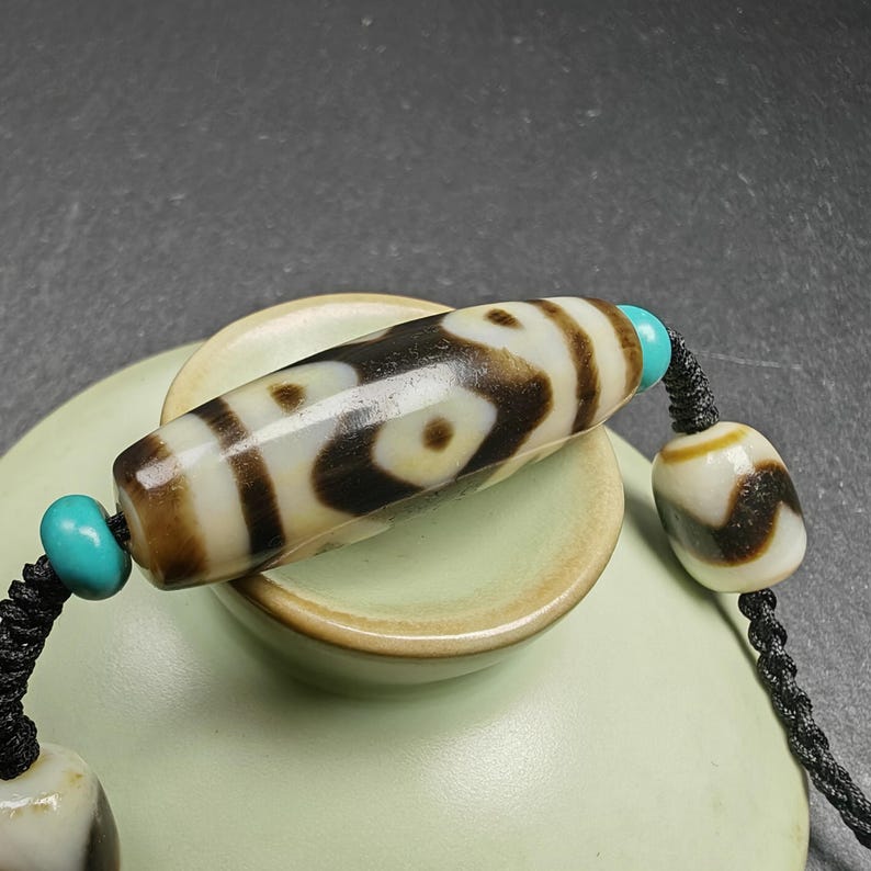 Vajra 3 Eyes Dzi Bead Necklace 36*12mm - Tibetan Buddhist bead necklace, view 5