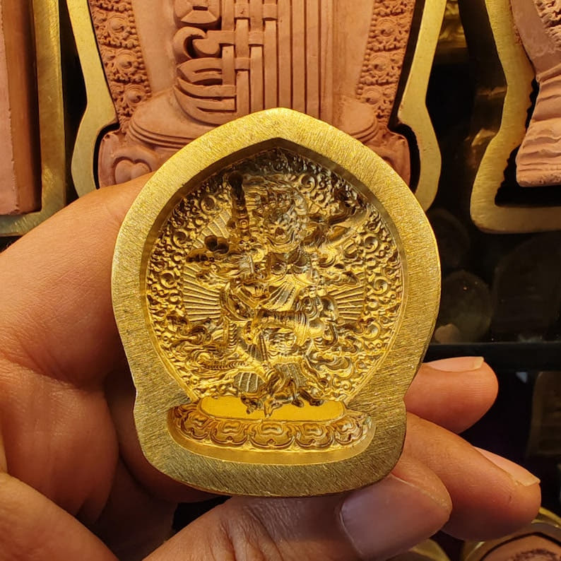 Lion-faced Dakini Simhamukha Simhavaktra Tsa Tsa Mold - Tibetan tsa tsa mold, detailed view