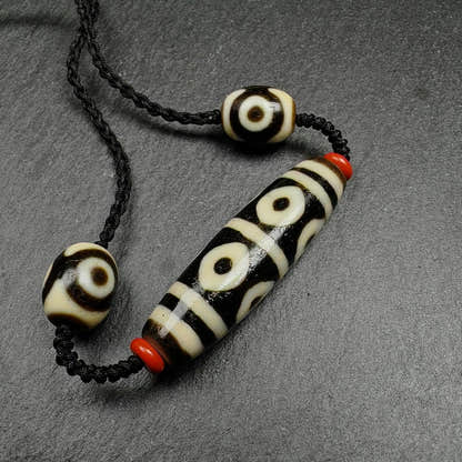 8 Eyes Dzi + Mandala 3 eyes Dzi Beads Amulet - Tibetan dzi bead, close-up detail