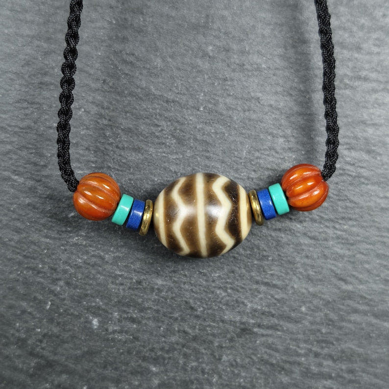 Dzi Bead Necklace - Wave Totem Dalo Dzi Clavicle Chain 20*18mm - Tibetan Buddhist bead necklace, view 4