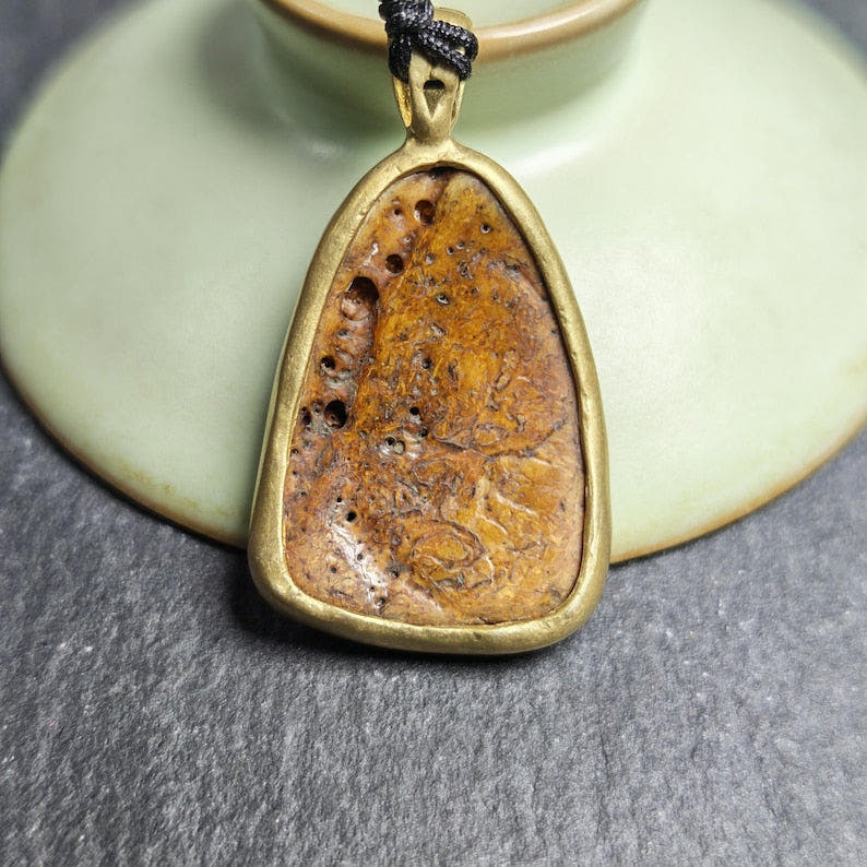 Shield-shaped Kapala Amulet - 33mm - Tibetan Buddhist amulet, view 8