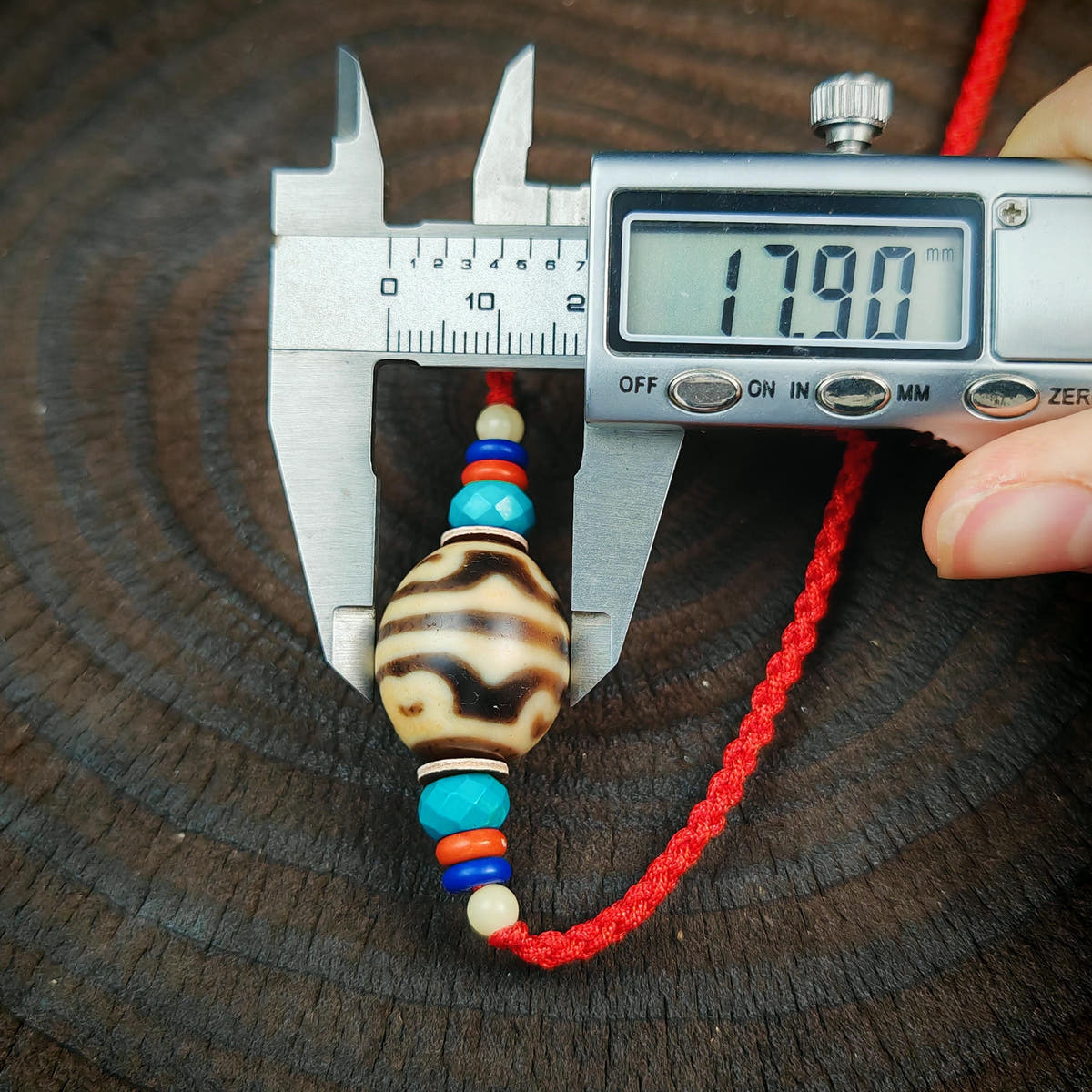 Authentic Dzi Bead Necklace Lotus Dalo Dzi Pendant Tibetan Jewelry 20*18mm