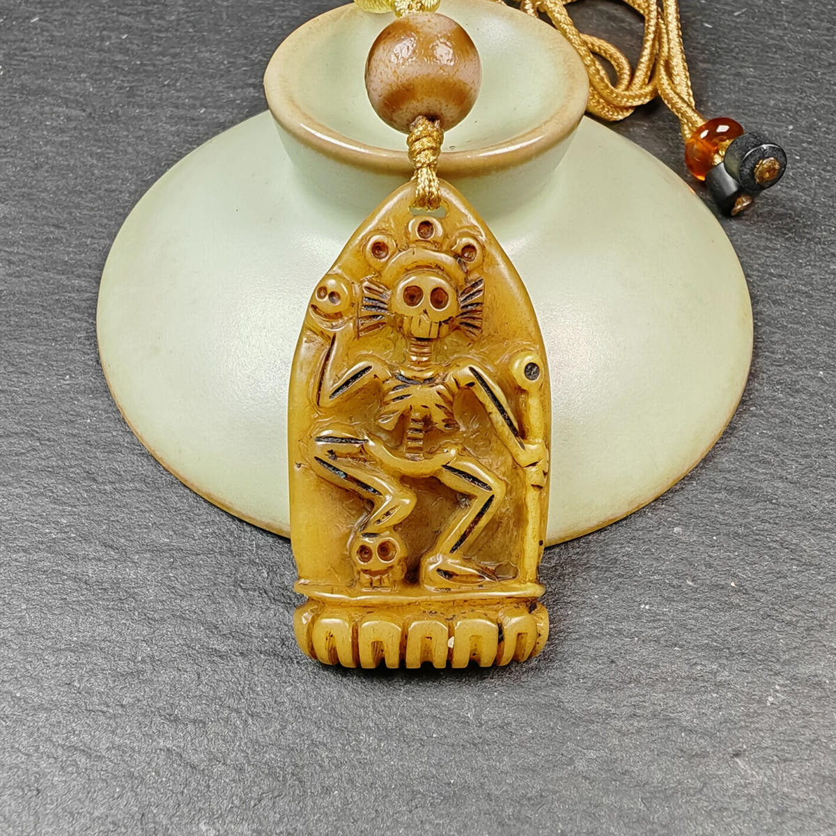 Authentic Citipati Skull Master Pendant Old Tibetan Yak Bone Amulet 42mm × 23mm