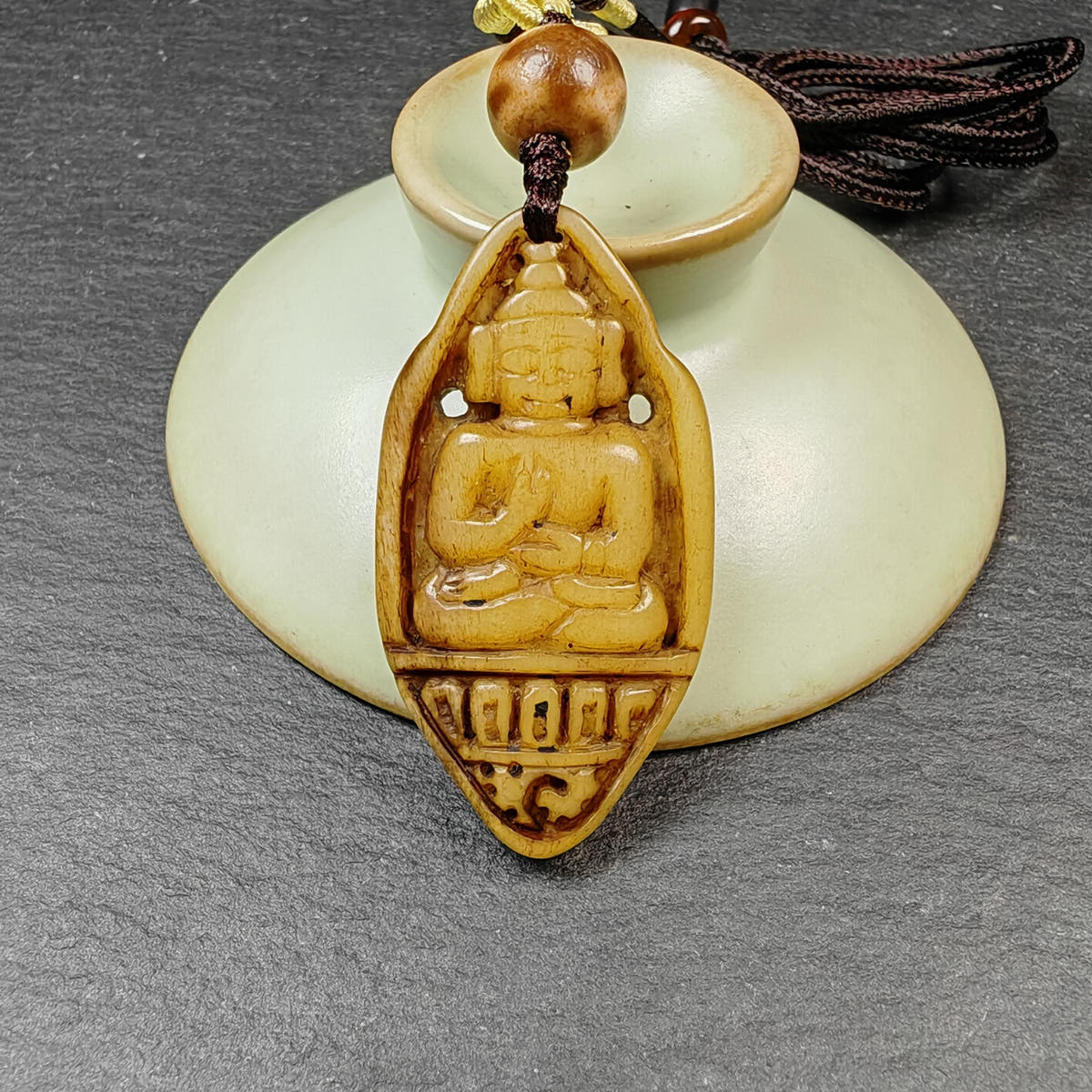 Authentic Handcarved Shakyamuni Pendant - Old Tibetan Amulet