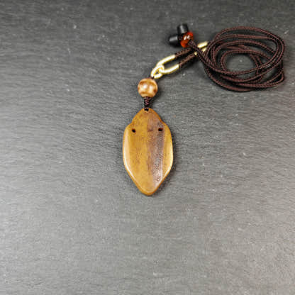 Authentic Handcarved Shakyamuni Pendant - Old Tibetan Amulet