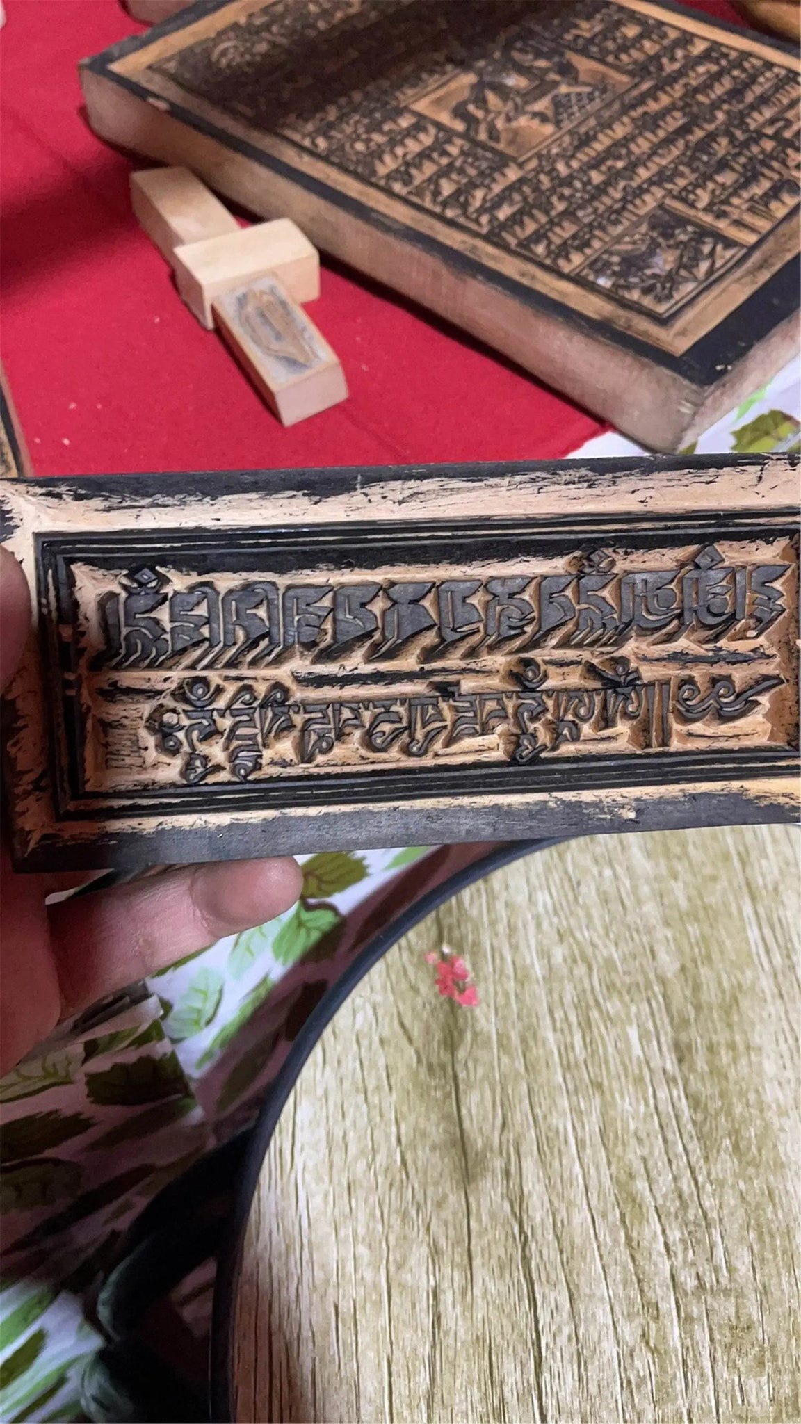 Gandhanra Handcarved Woodblock Mantra Printing Plate, Tibetan Buddhist Printing  - Tibetan woodblock thangka print, close-up detail