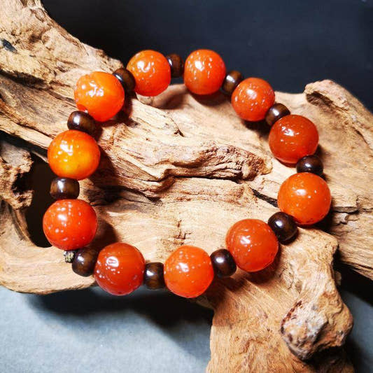 Nanhong Red Agate Bracelet,Amulet Mala Bracelet - Tibetan Buddhist mala beads, front view